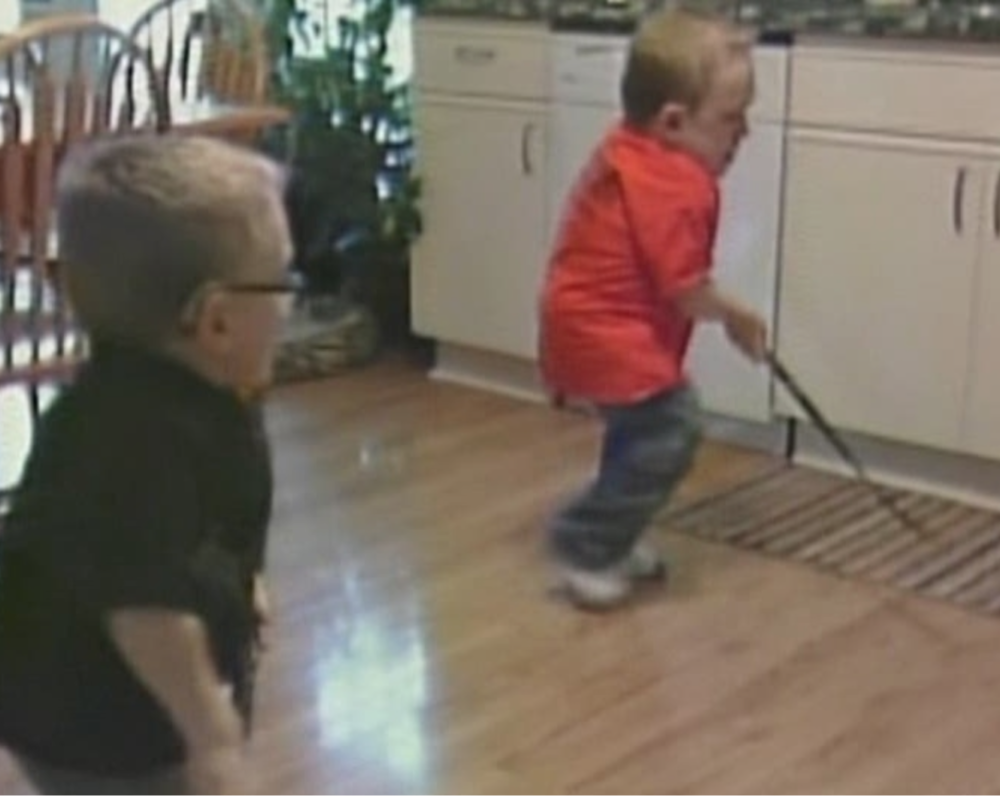 Brothers with rare condition trying experimental treatment in Toronto